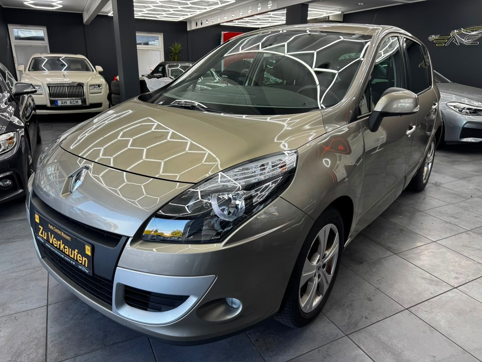 Renault Scenic Scenic III Dynamique *Navi*Klima*PDC*LM*Privacy