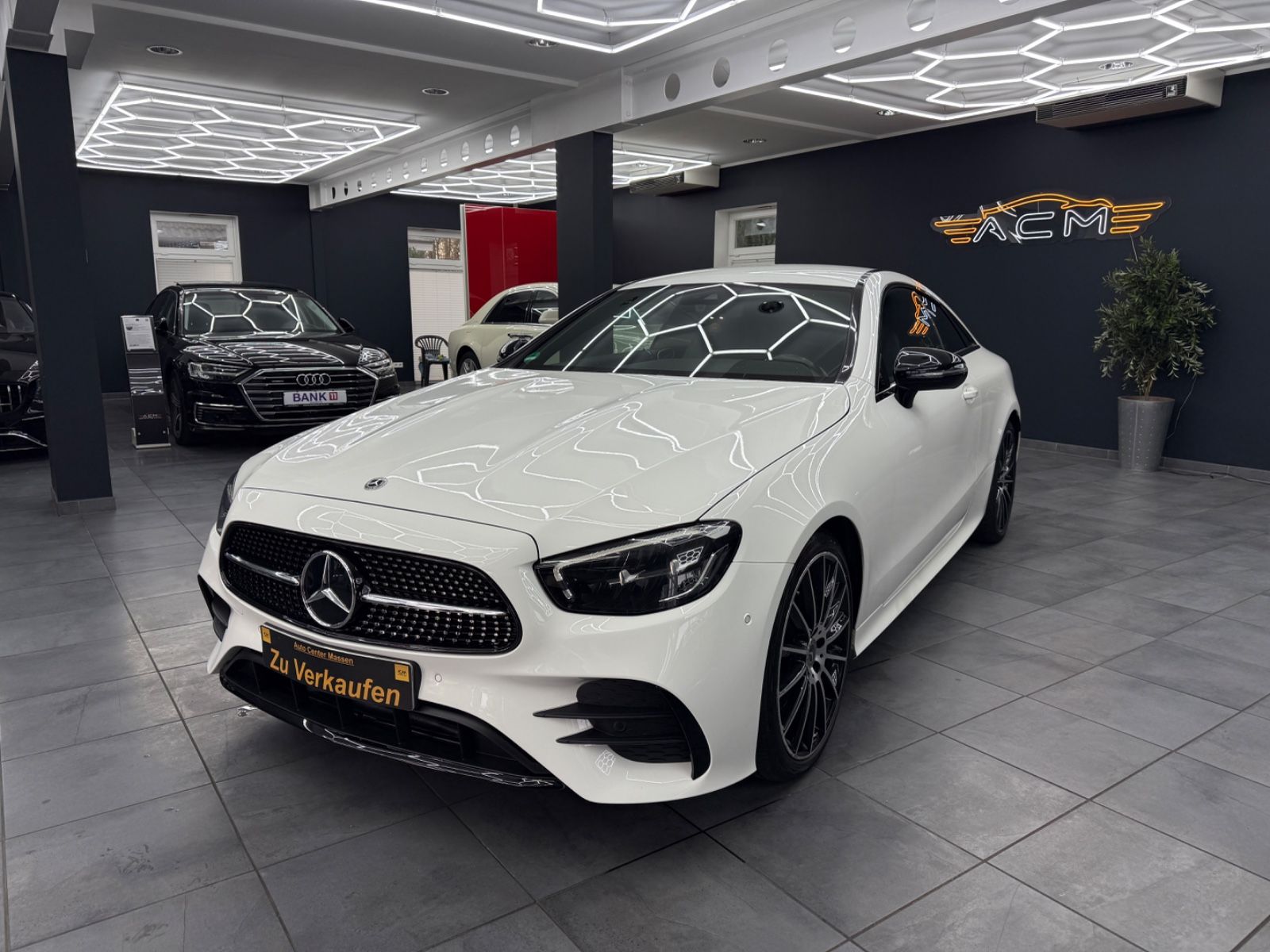 Mercedes-Benz E 300 E300 AMG Night Coupe Facelift*Burmester*High-End