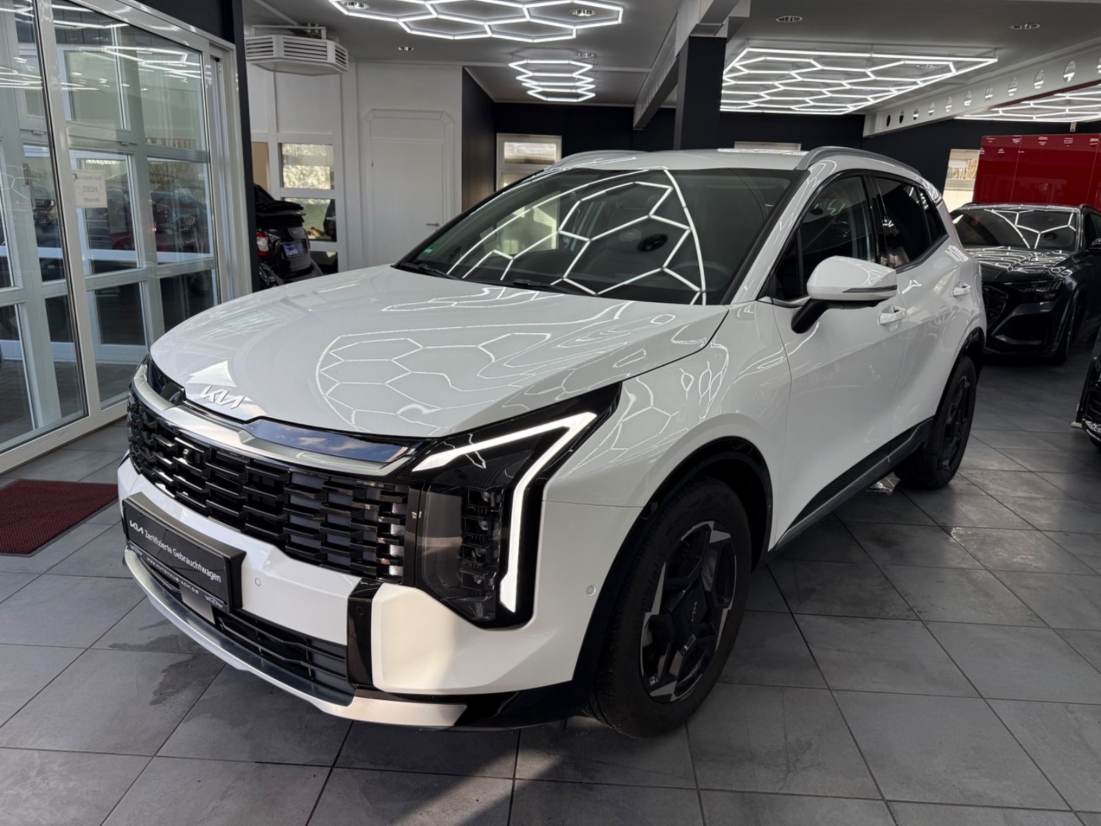 Kia Sportage Sportage Spirit * 360°Kam*Navi*Bi-LED*SHZ*HuD*HK