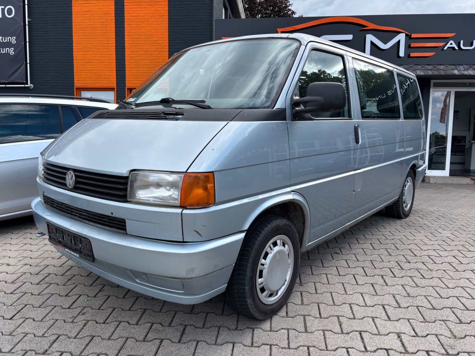 Volkswagen T4 Caravelle T4 Caravelle * AUT * 7 SITZER * PANO * LPG *