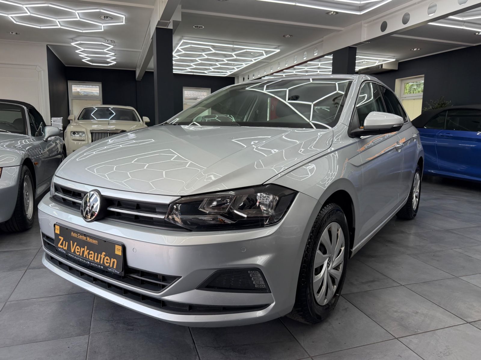 Volkswagen Polo Polo VI DSG *Navi *Kamera *PDC *MFL *Licht&Sicht