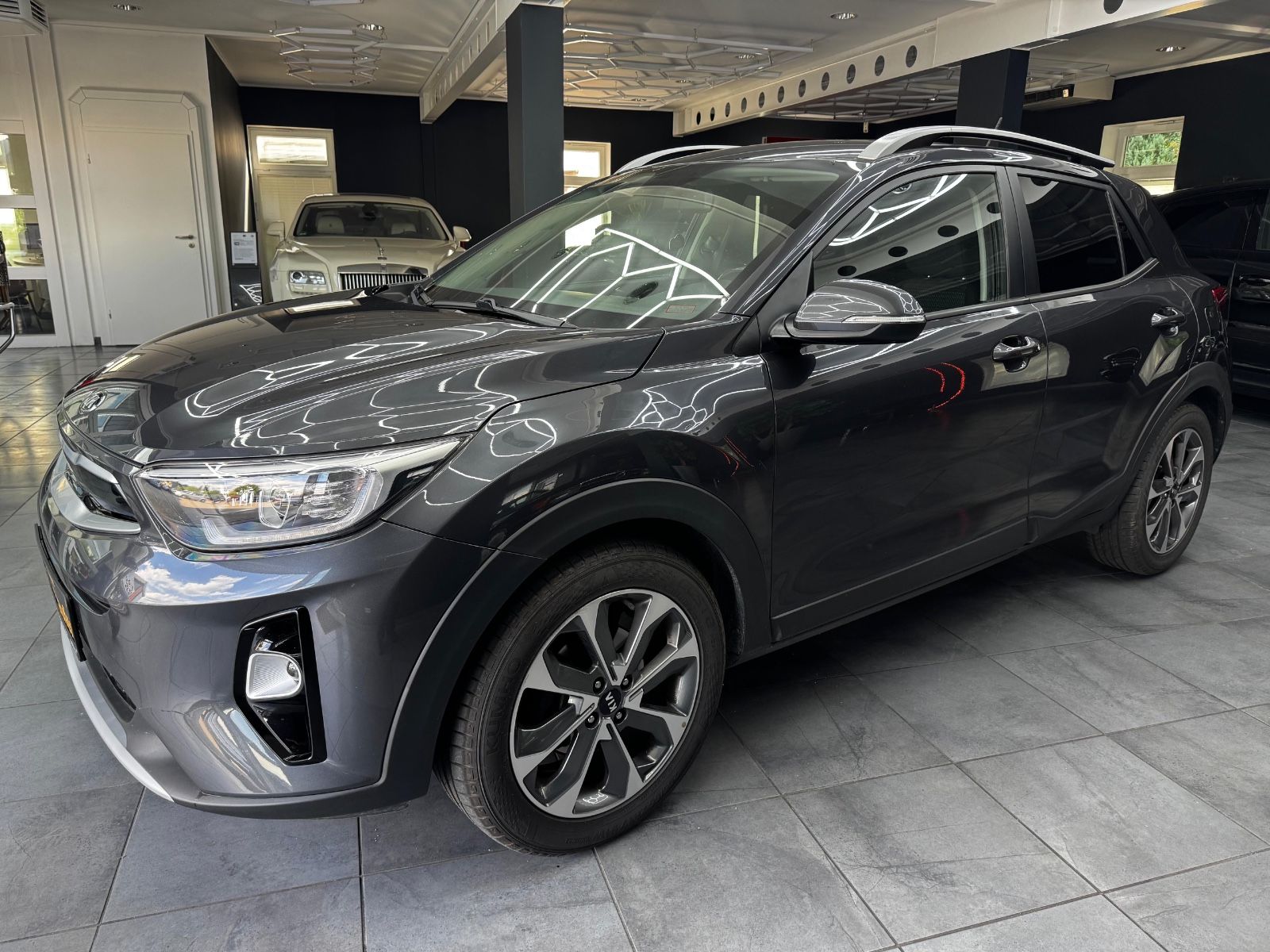 Kia Stonic Stonic Vision *Navi*Kamera *PDC *Lenkr&Sitz HZNG