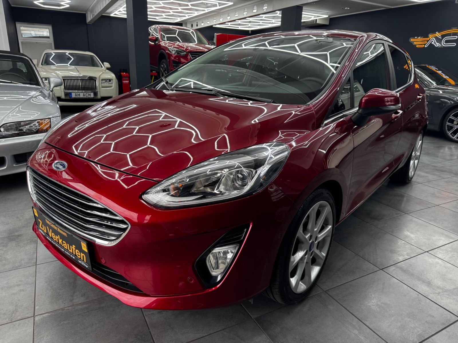 Ford Fiesta Fiesta Titanium Automatik *Navi *PDC *SHZ *SYNC