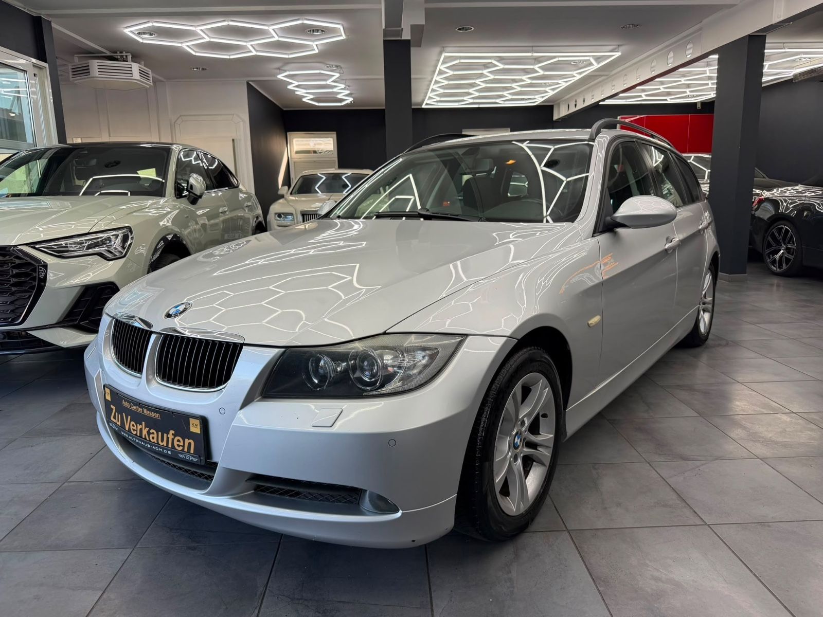 BMW 320 320  Touring * AUT *