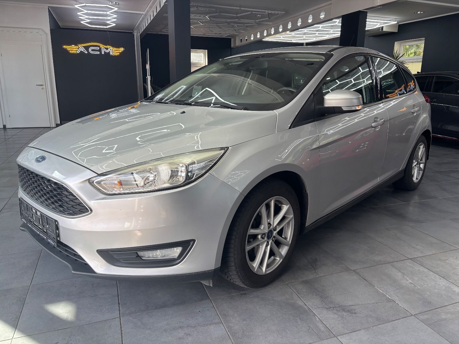 Ford Focus Focus 1,0 EcoBoost 92kW Business Edition